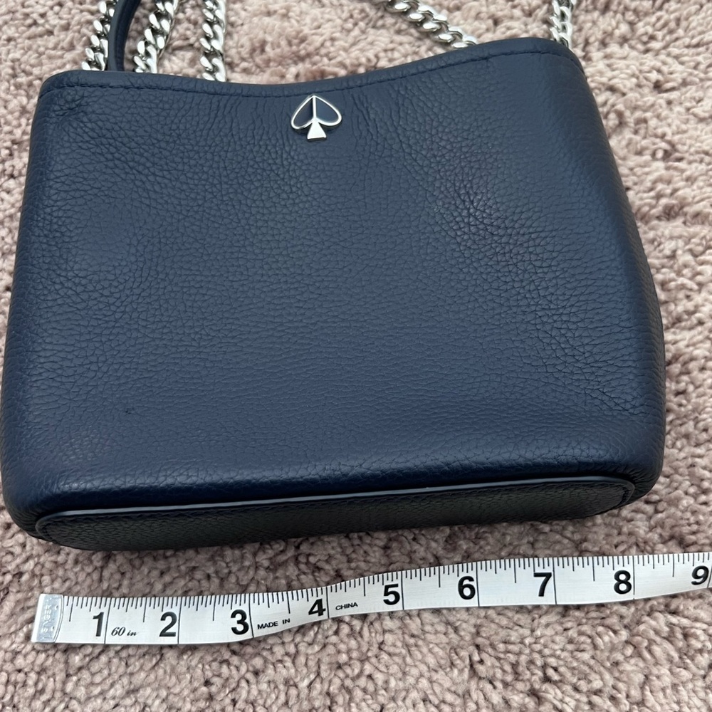 Kate Spade Polly Pebble Navy Blue crossbody chain purse bag - Picture 9 of 10